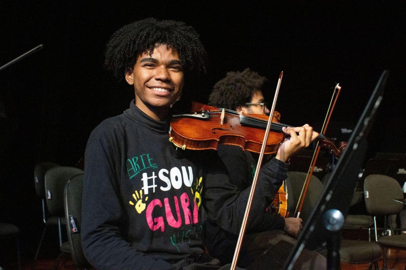 Orquestra Sinfônica do GURI se apresenta em Osasco